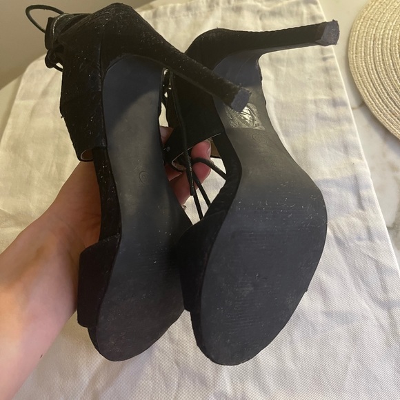 Sexy Lace Up Heels Vices - European Designer! - Picture 14 of 15